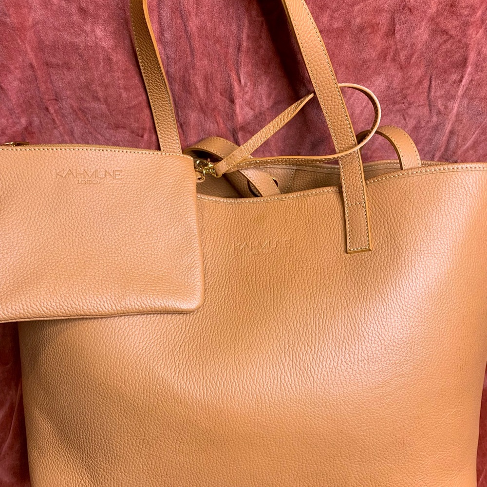 Kahmune of London tote